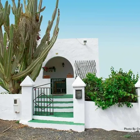 Sleeps 4 Wifi * Órzola